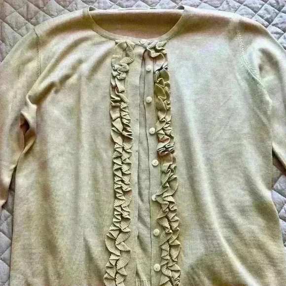 Anlom Sweaters - 100% silk cardigan with ruffle front detail size M/L